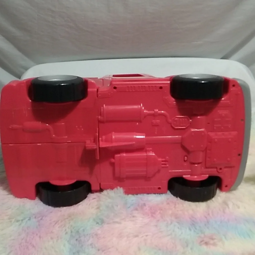 SALE! Handy Manny 2 In 1 Transforming Tool Truck Work Bench W Talking Figure